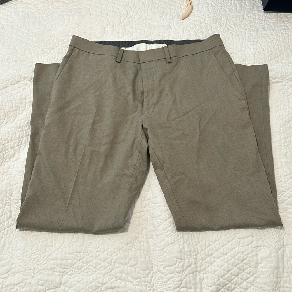 Kenneth Cole Reaction dress pants